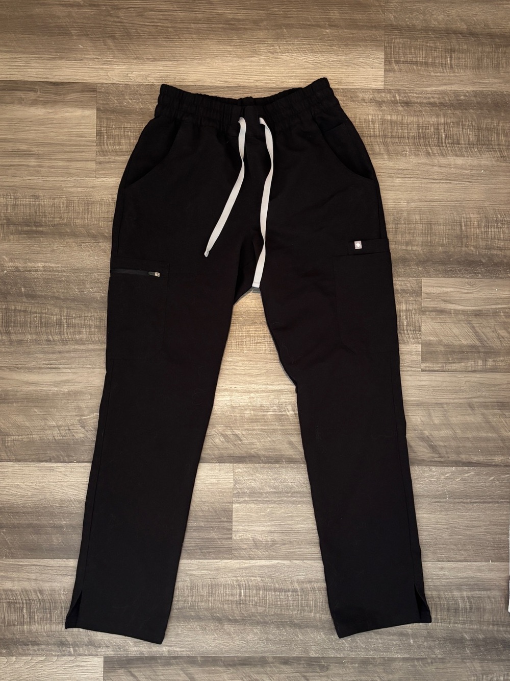 Figs dowa pant in black
